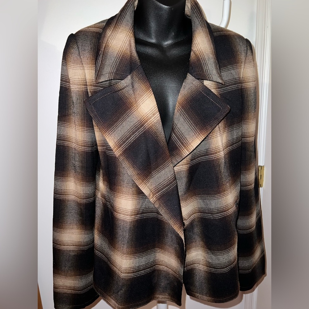 Worthington Stretch Plaid Posh blazer